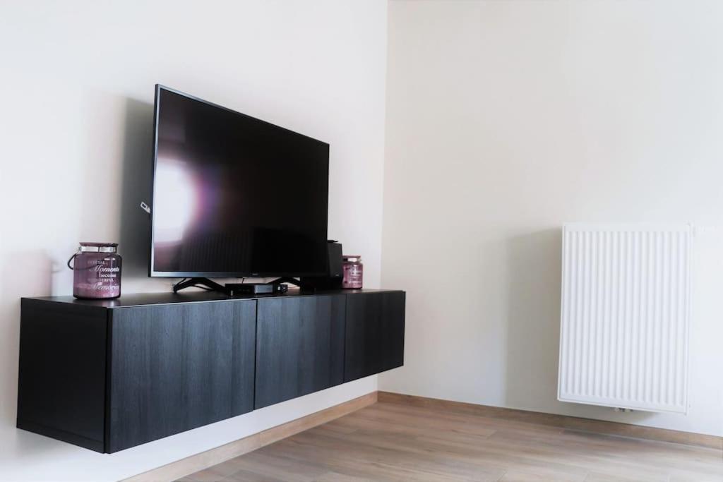 Momaison Charmant Landelijk Appartement 크네세라레 외부 사진